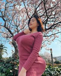 Juq114: Digital Identity, Online Presence, and Emerging Influence